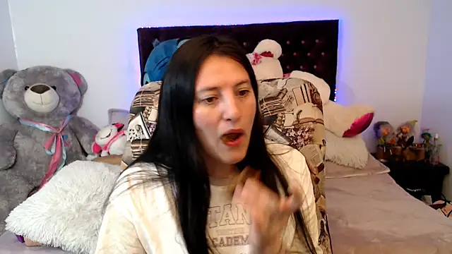 Lorenahot 06 online show from 2, 3, 2026