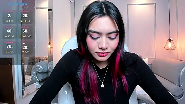 AzuraKindong online show from 28, 1, 2025