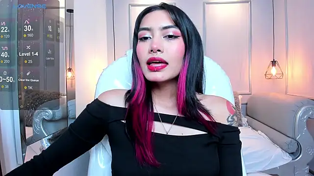 AzuraKindong online show from 6, 2, 2025