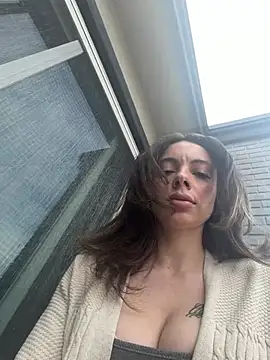 greedybratt online show from 13, 4, 2026