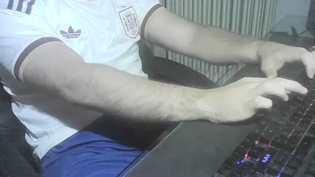 Snapshot of jorge2002- chatting on 25, 6, 2026 jorge2002- online show from 25, 6, 2026