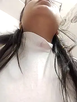 Snapshot of Husnpari20 chatting on 25, 12, 2024 Husnpari20 online show from 25, 12, 2024