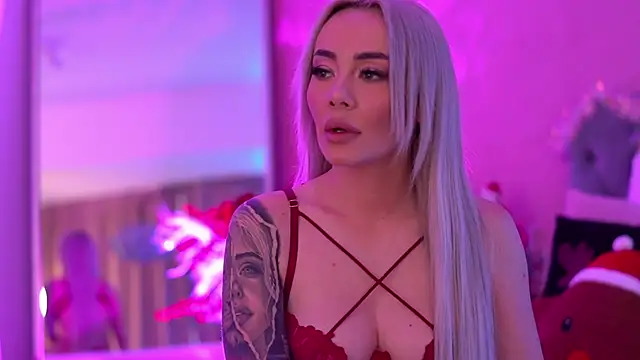 FrancescaMcGray online show from 8, 1, 2026