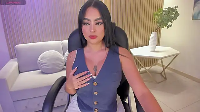 sarawinstone online show from 15, 1, 2025