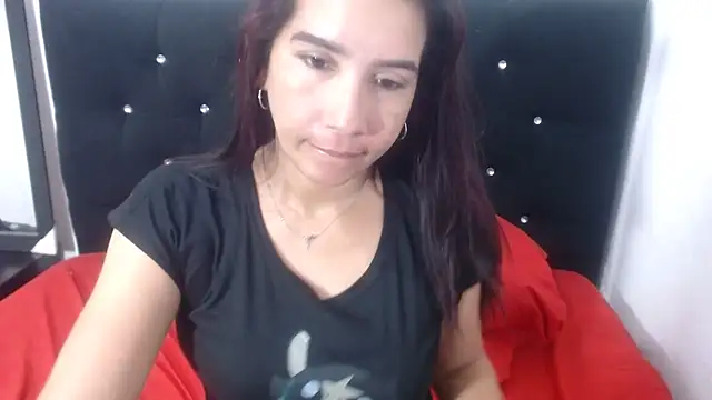 Snapshot of Ainhoa-hot chatting on 8, 9, 2025 Ainhoa-hot online show from 8, 9, 2025