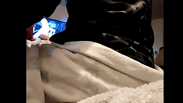 Pegg-fist-me online show from 17, 11, 2025