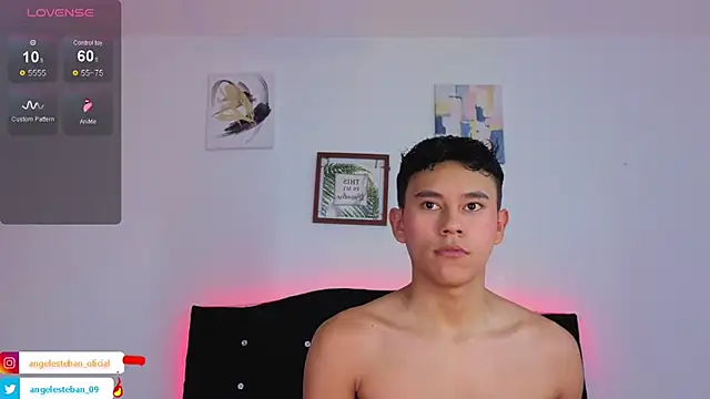 Angel esteban fx online show from 4, 11, 2025