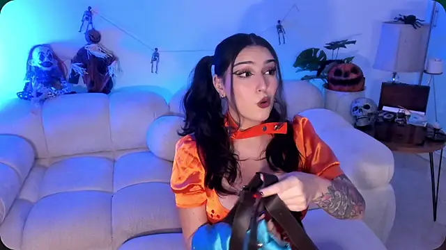 freya bella  online show from 16, 10, 2025