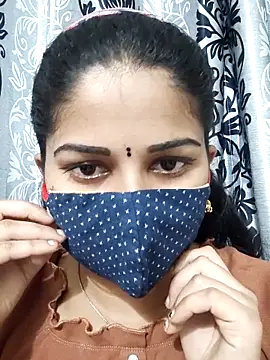 Snapshot of Angleannie chatting on 11, 9, 2025 Angleannie online show from 11, 9, 2025