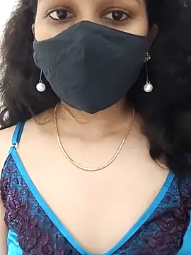 Snapshot of Angleannie chatting on 8, 10, 2025 Angleannie online show from 8, 10, 2025