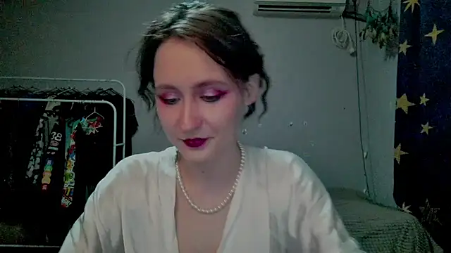 JoannaTompson online show from 22, 7, 2026