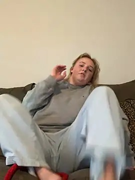 cammy2 online show from 3, 2, 2025