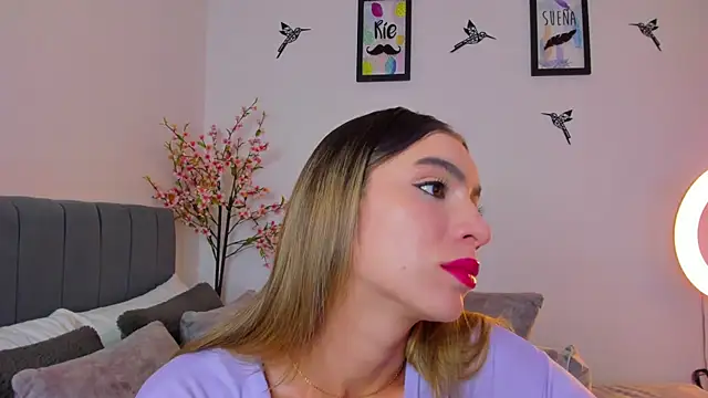 im sarah34 online show from 1, 2, 2025