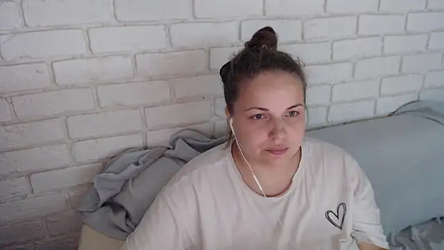 Crazyy girl  online show from 23, 10, 2025