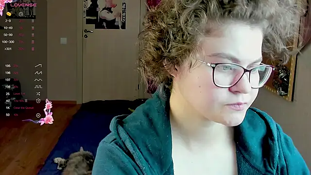 Sashy Way online show from 4, 12, 2024