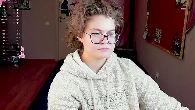 Sashy Way online show from 15, 12, 2024