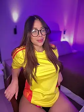 Snapshot of Condes_carmen chatting on 28, 6, 2026 Condes carmen online show from 28, 6, 2026