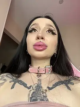 Molly  Moon online show from 11, 4, 2026