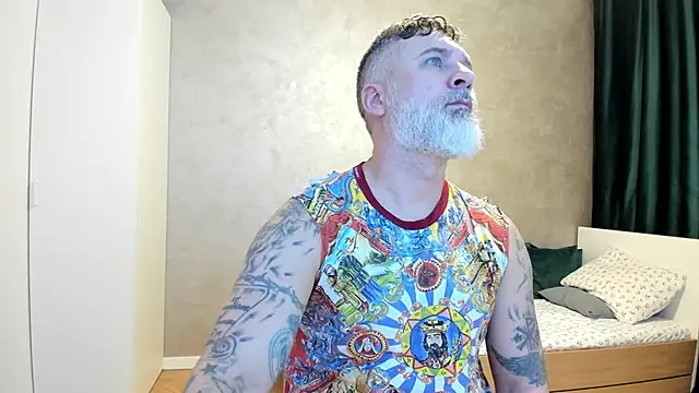 BlowMyXXL online show from 8, 1, 2025