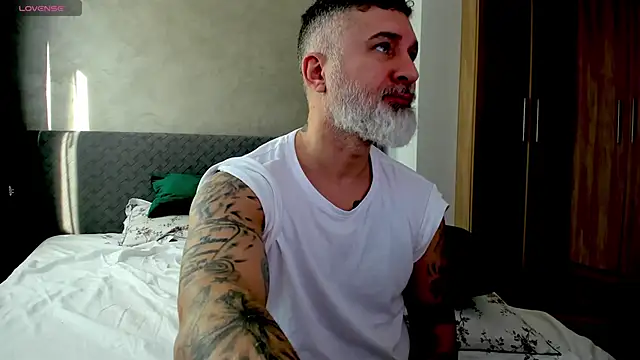 BlowMyXXL online show from 20, 3, 2025