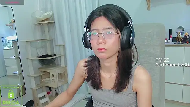 littlemiilk online show from 10, 10, 2025