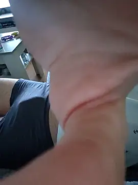 milujuto1984 online show from 9, 4, 2026