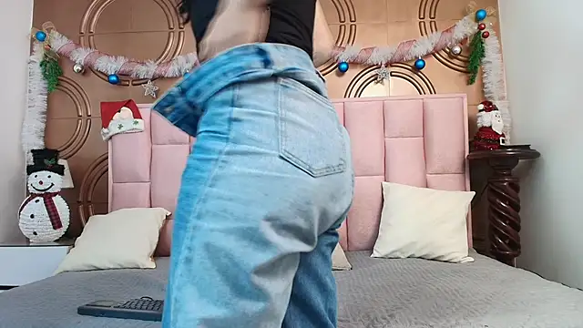 emmily keller19 online show from 19, 12, 2025