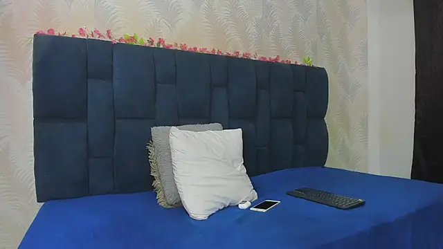 Ammy Connor1 online show from 13, 4, 2026