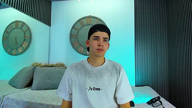 Mike 0233  online show from 5, 2, 2025