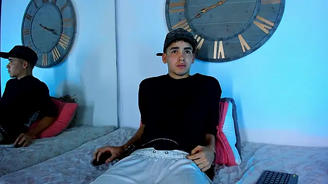 Mike 0233  online show from 9, 2, 2025