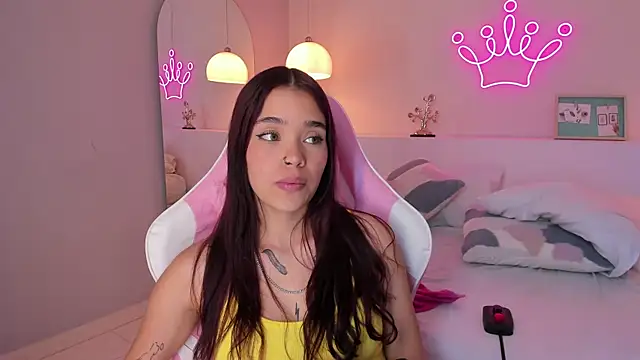 violeth hill online show from 29, 1, 2025