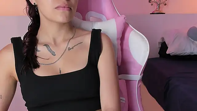 violeth hill online show from 22, 2, 2025