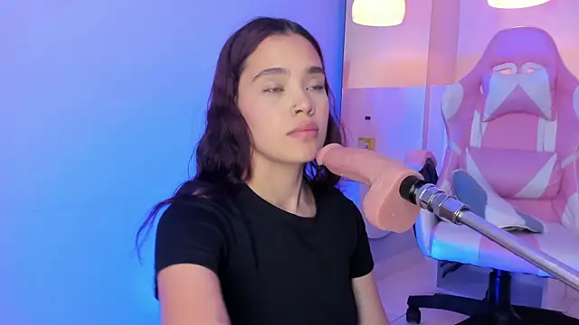 violeth hill online show from 10, 3, 2025