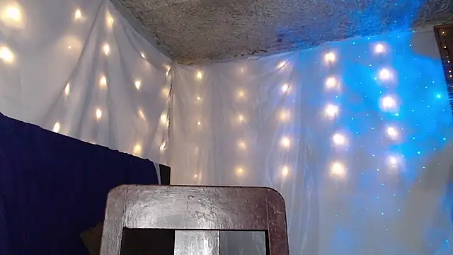 Marci owo online show from 31, 12, 2024