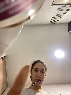 thaliacollins online show from 17, 1, 2026