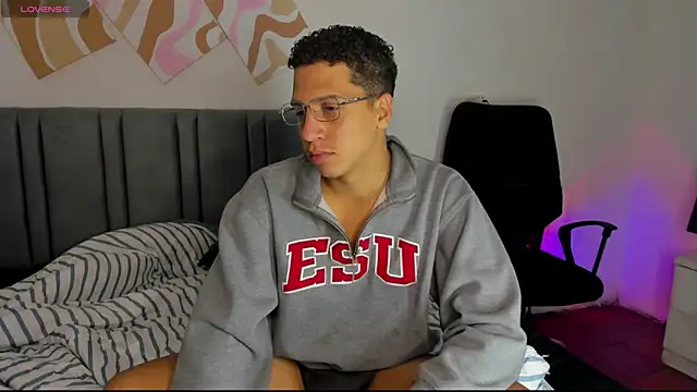 Snapshot of matt_benji chatting on 12, 5, 2026 matt benji online show from 12, 5, 2026