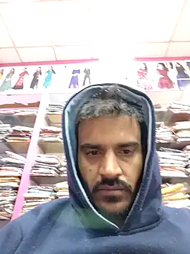 Snapshot of absoluteright chatting on 17, 12, 2024 absoluteright online show from 17, 12, 2024