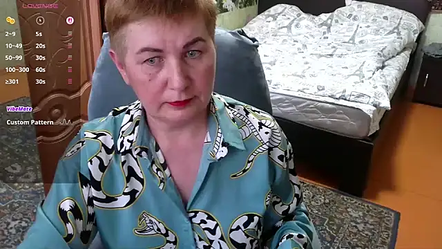 NicoleOlla online show from 1, 3, 2025