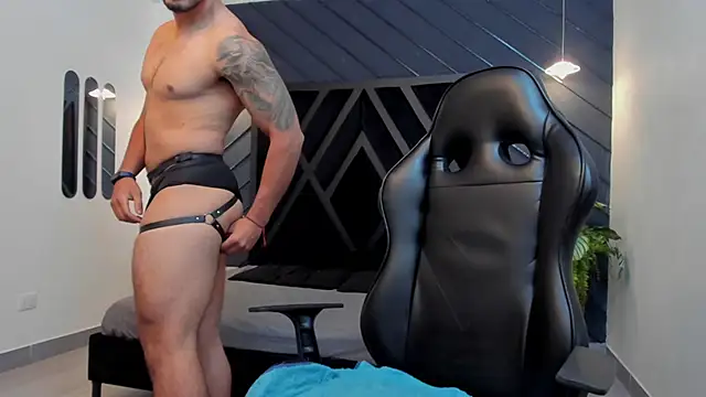 Liam Kleiin online show from 25, 10, 2025