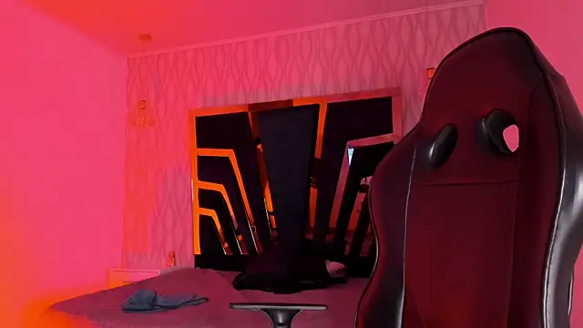 Liam Kleiin online show from 25, 11, 2025