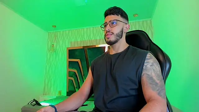 Liam Kleiin online show from 26, 11, 2025