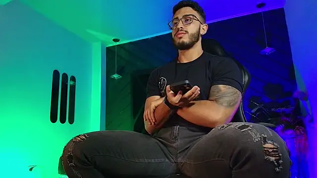 Liam Kleiin online show from 2, 4, 2026