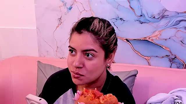 taylor cupper online show from 8, 11, 2025