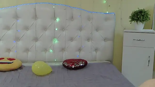 TinaRedly online show from 20, 1, 2025