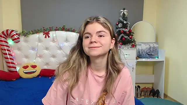 TinaRedly online show from 13, 12, 2025