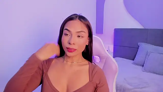 amira cute2 online show from 5, 11, 2025