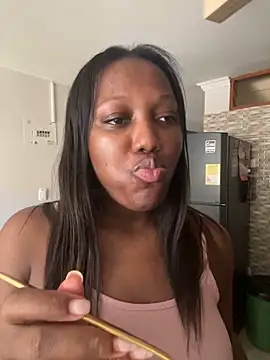 kellya  online show from 23, 1, 2025