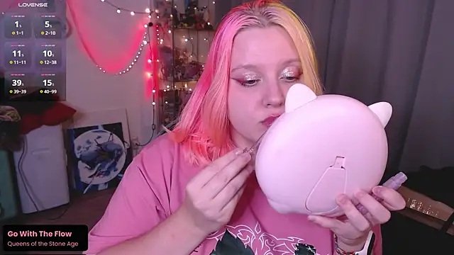 lissamuff online show from 8, 10, 2025