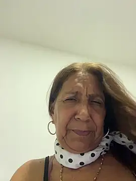 Snapshot of SWEET_LOVER01 chatting on 5, 4, 2026 SWEET LOVER01 online show from 5, 4, 2026