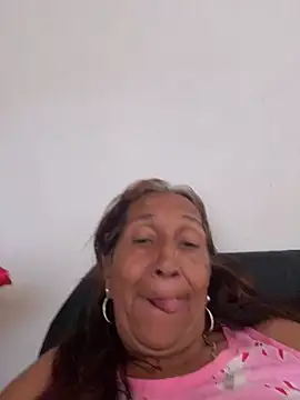 Snapshot of SWEET_LOVER01 chatting on 5, 5, 2026 SWEET LOVER01 online show from 5, 5, 2026
